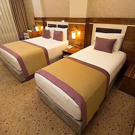 Ruba Palace Thermal Szálloda 3*